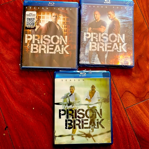 Brand new sealed blu ray disc of PRISON BREAK.SEASON 2,3 &4.. DOLBY/WIDESCREEN - Picture 1 of 6